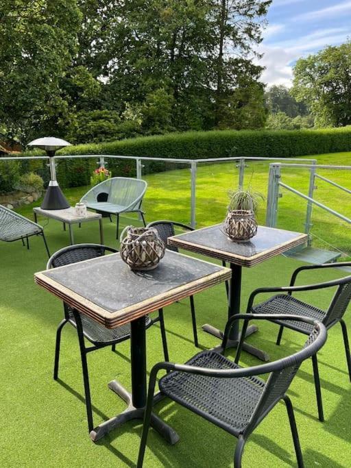 Adorable One Bedroom Apartment With Balcony Newtownards Eksteriør billede